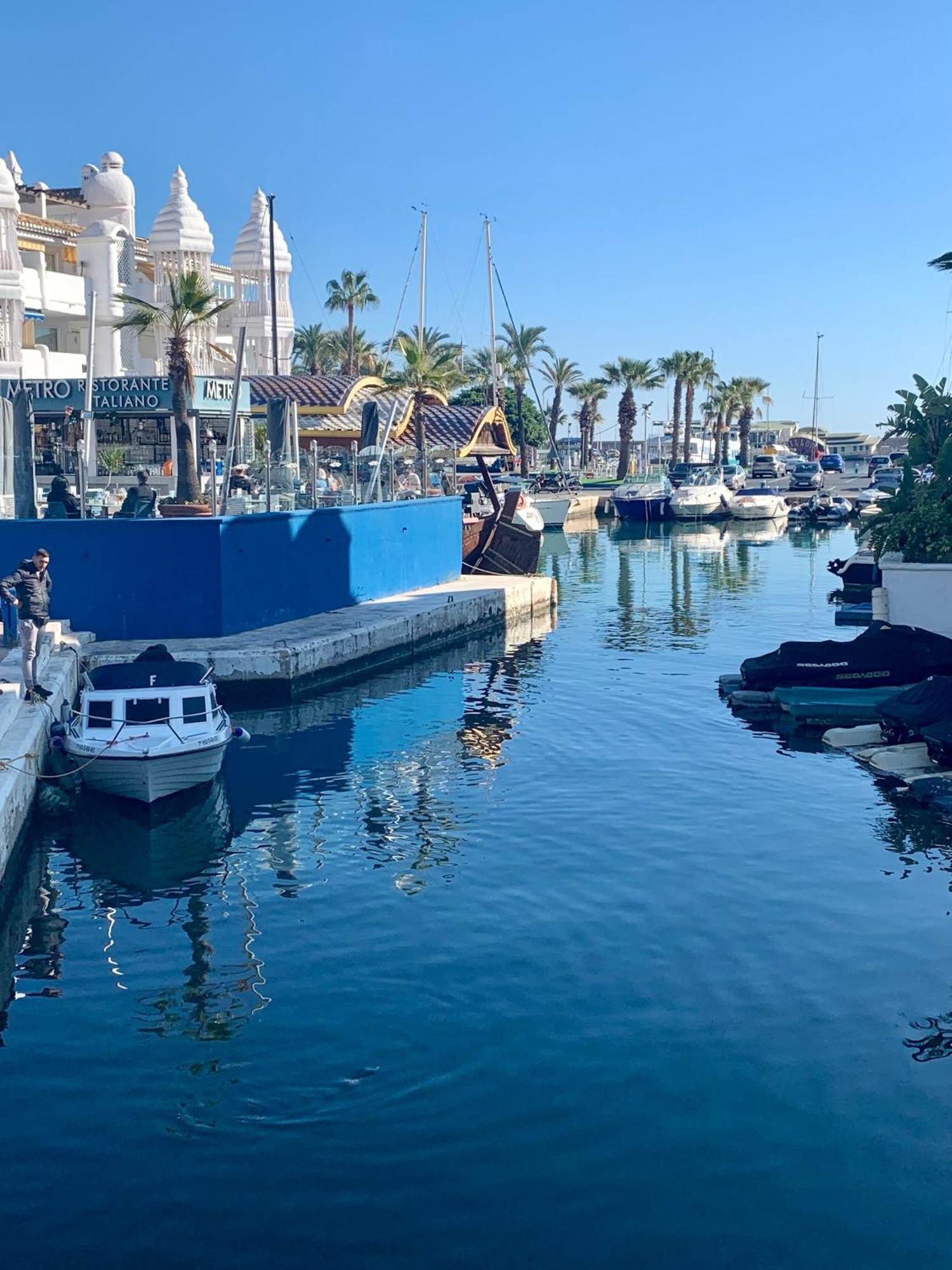 Agata Beach Benalmádena Buitenkant foto