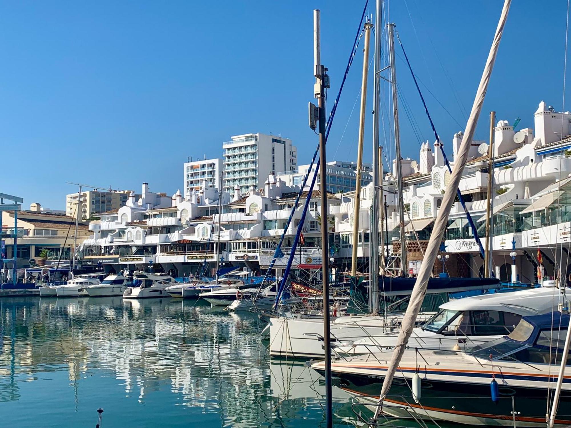 Agata Beach Benalmádena Buitenkant foto